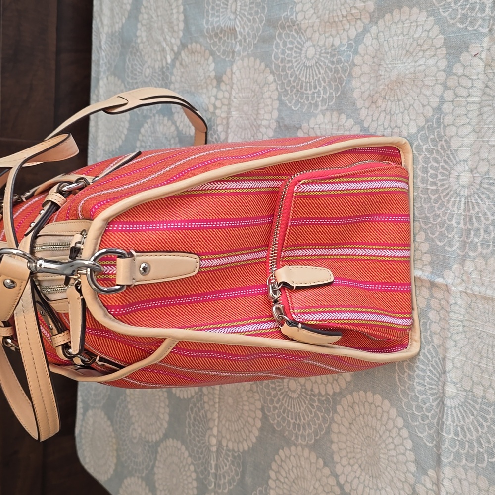 Coach Large Tote Bag - Picture 3 of 8